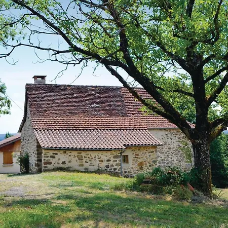 Two-bedroom In St. Bressou * Saint-Bressou (Lot)