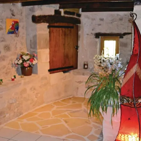 Two-bedroom In St. Bressou